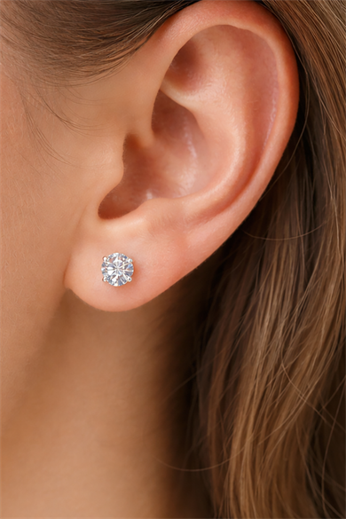 Gümüş Renk Taş Detaylı Çelik Xupıng VİP Küpe