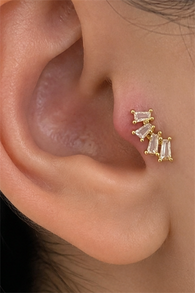 Altın Renk Taşlı Cerrahi Çelik Tragus/Kıkırdak Küpe/Piercing (Tek)