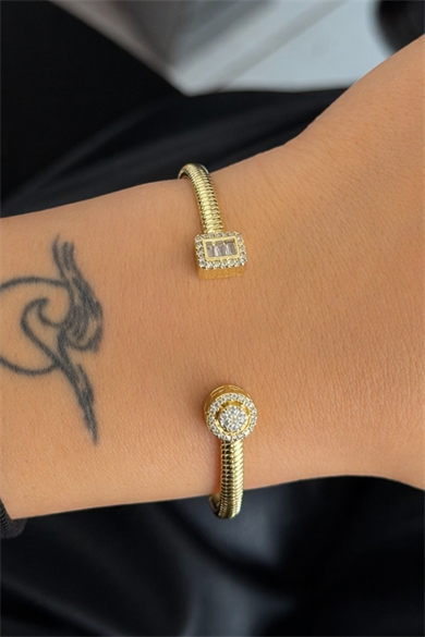Altın Renk Taşlı Kelepçe Bileklik