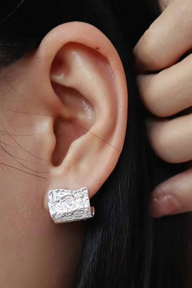 Gümüş Renk Çelik Küpe (Çift)