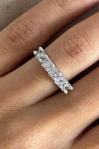 24lü Gümüş Renk Beştaş Detaylı Yüzük Set