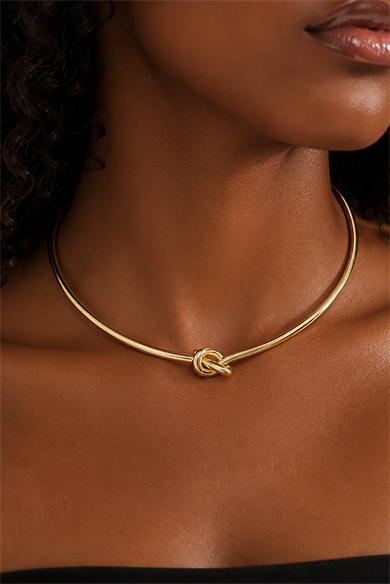 Altın Renk Düğüm Detaylı Choker Kolye