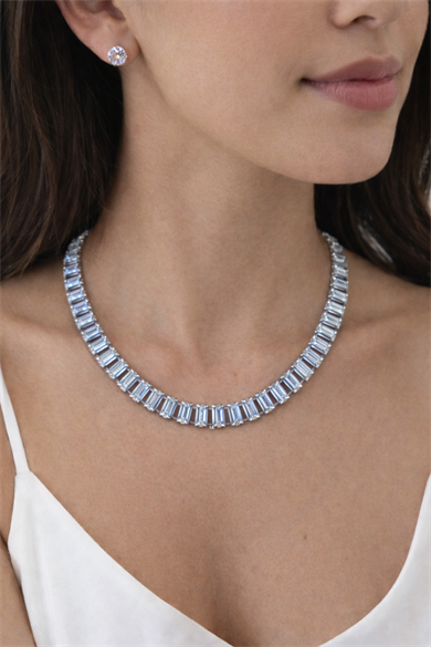 Gümüş Renk Baget Taş Detaylı Abiye Set