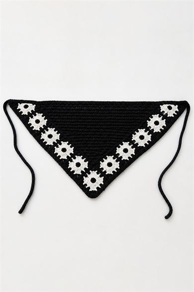 Siyah Renk Çiçek Desenli Örgü Saç Bandana