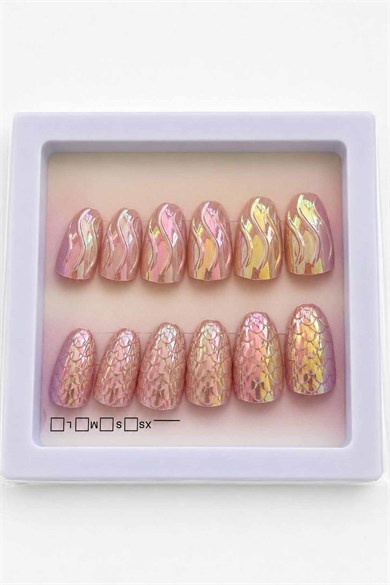 12li Pembe Renk Karışık Figürlü Jel Görünümlü Takma Tırnak Set (Yapıştırıcılı)