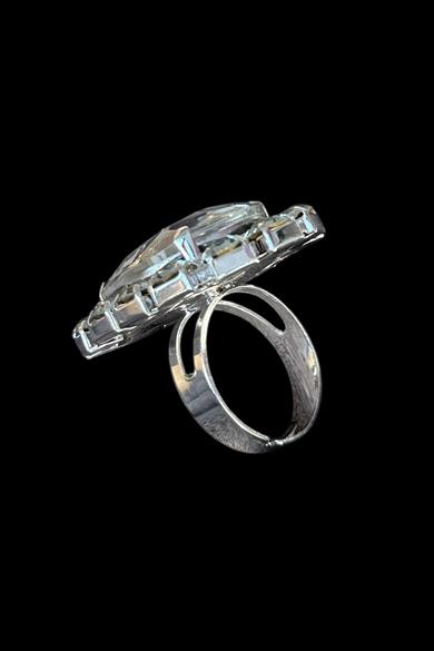 Gümüş Renk Taş Detaylı Tasarım Ayarlanabilir Yüzük