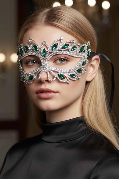 Gümüş Renk Yeşil Taş Detaylı Tasarım Parti Maskesi