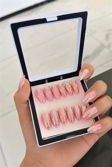 Pembe Renk 12li Takma Tırnak (Yapıştırıcılı)