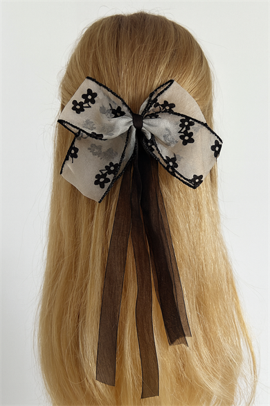 Siyah Renk Çiçek Detaylı Kurdele Otomat Toka