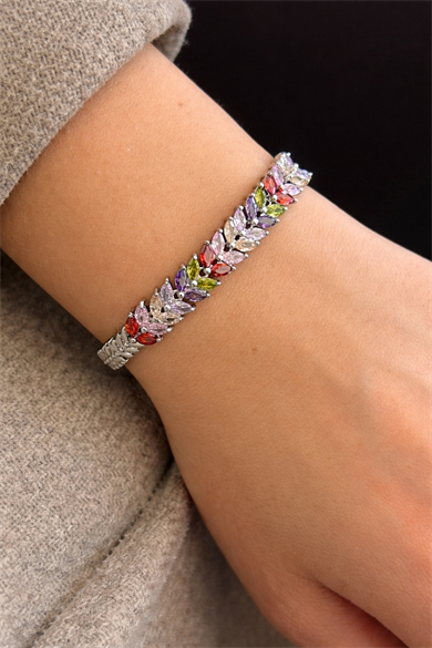 Gümüş Renk Renkli Taş Detaylı 14K Altın Kaplama CM Bileklik