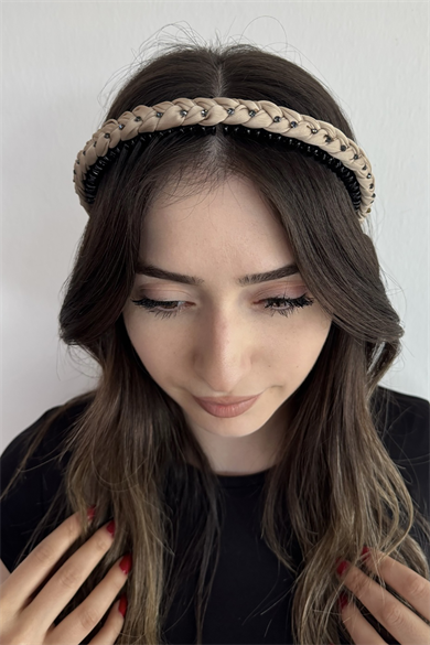 Açık Kahve Renk Taş Detaylı Tarak Taç