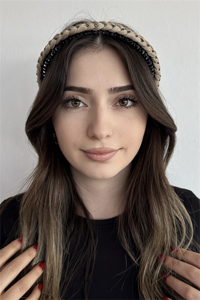 Açık Kahve Renk Taş Detaylı Tarak Taç