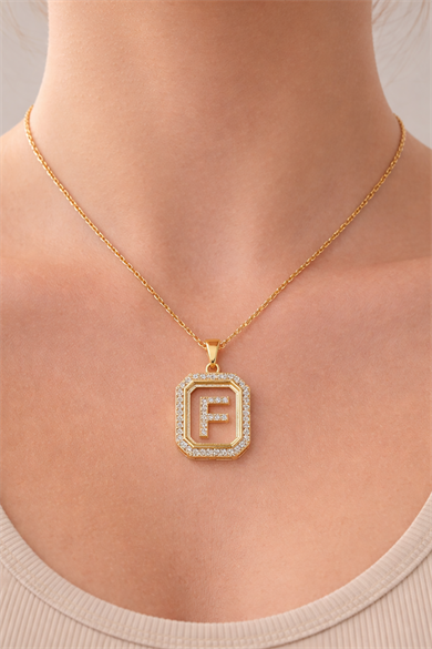 Altın Renk F Harf Taş Detaylı Çelik Kolye