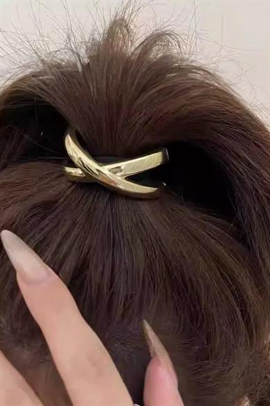 Altın Renk Çarpı Figürlü Metal Lastik Toka