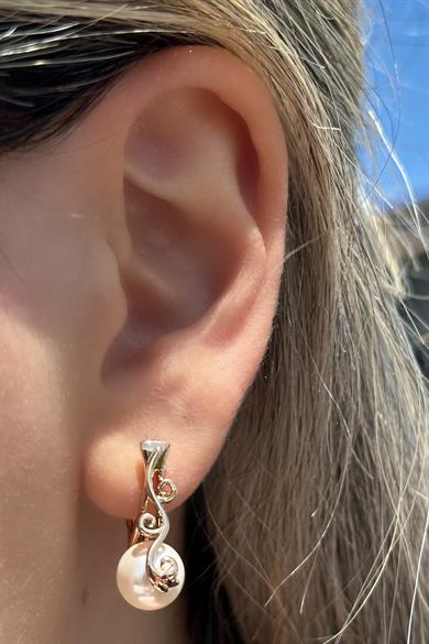 Altın Renk İnci Detaylı Çelik Xupıng VİP Küpe