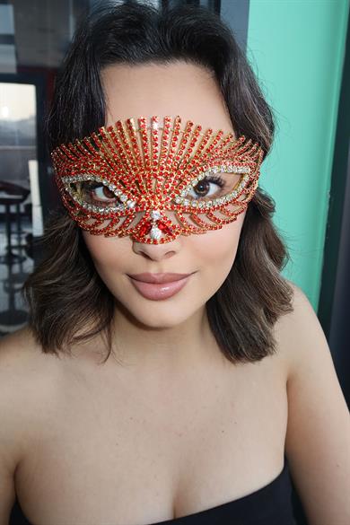 Altın Renk Kırmızı Taş Detaylı Tasarım Parti Maskesi