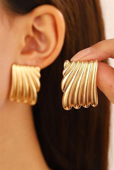 Altın Renk Metal Plaka Küpe (Çift)