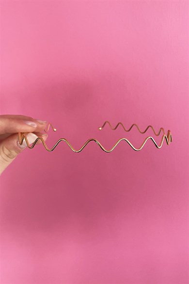 Gold color metal crown
