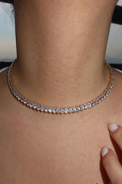Altın Renk Taş Detaylı Choker Kolye