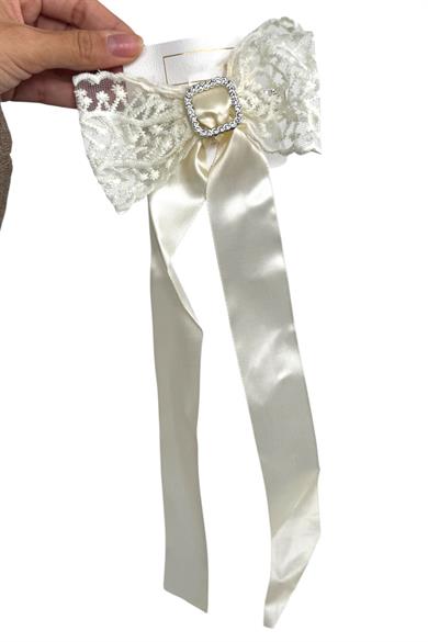 Krem Renk Kurdele Figürlü Taş Detaylı Otomat Toka