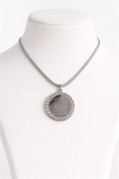 Gümüş Renk Ayet Yazılı Çelik Kolye