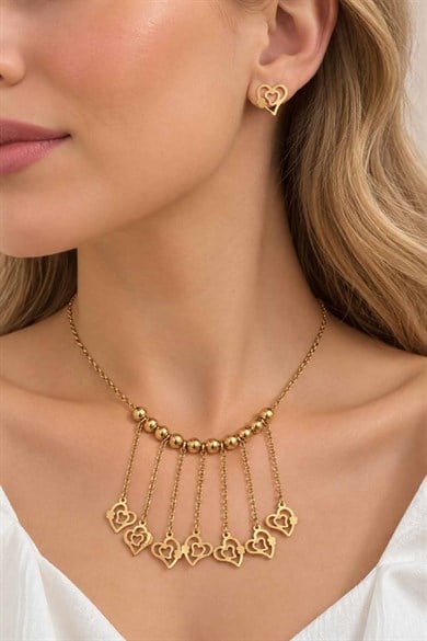 Altın Renk Kalp Figürlü Top Detaylı Çelik Kolye/Küpe Set