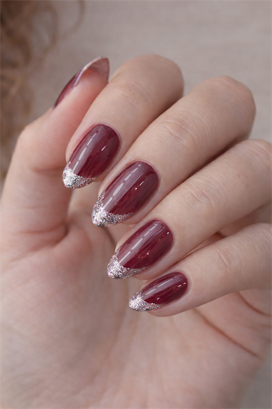 24lü Simli Ve Bordo Renk Jel Görünümlü Takma Tırnak (Yapıştırıcılı)