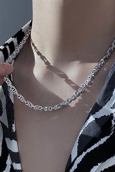 Gümüş Renk Zincir Detaylı Çelik Erkek Kolye