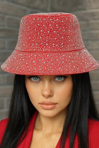 Kırmızı Renk Taş Detaylı Tasarım Şapka