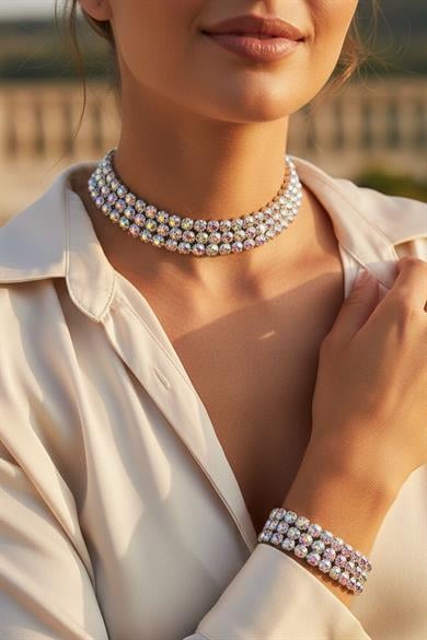 Gümüş Renk Taş Detaylı Kolye Ve Bileklik Set