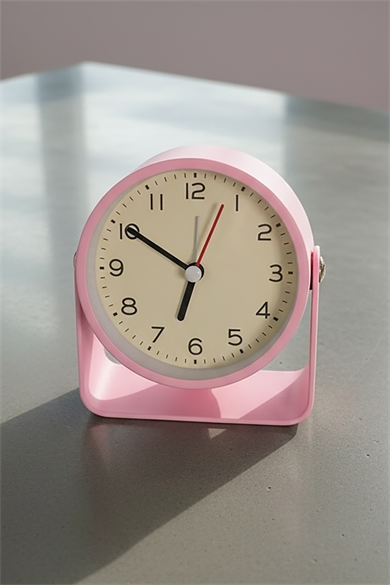 Pembe  Renk Mini Dekoratif Alarmlı Yuvarlak Masa Saati