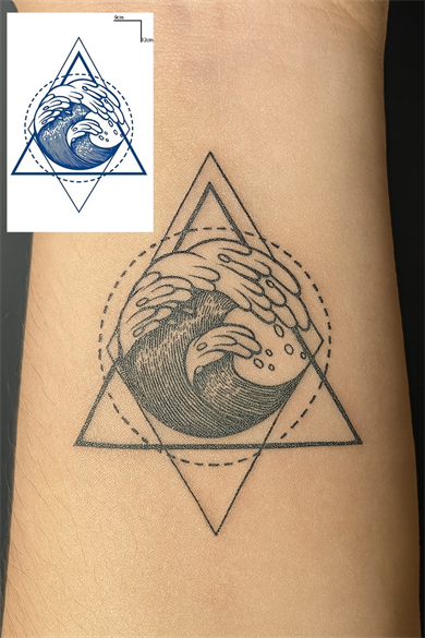 Dalga Figürlü 12 Saat Sonra Kararan Geçici Dövme Tattoo
