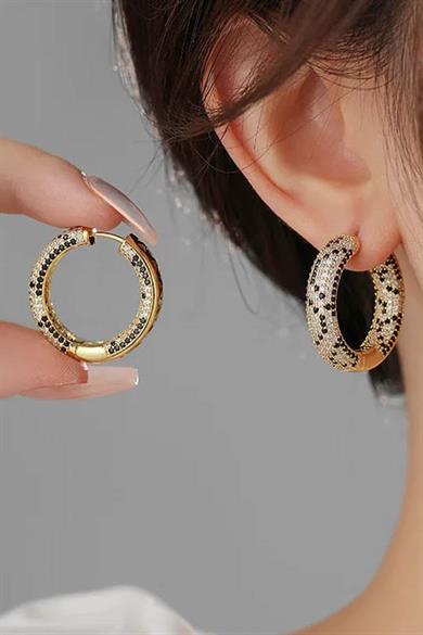 Altın Renk Taş Detaylı 14K Altın Kaplama Halka Küpe (Çift)