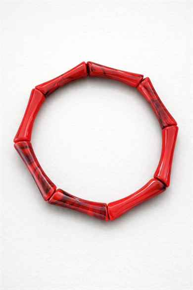 Kırmızı Renk Boncuk Detaylı Bileklik