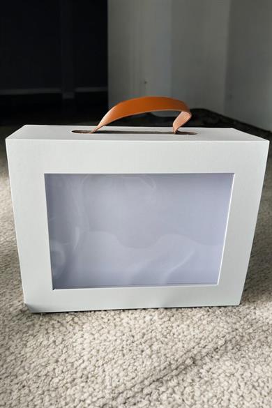 Beyaz Renk Çanta Detaylı Çekmeceli Hediye Kutusu