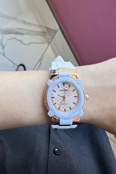 Beyaz Renk Silikon Kordonlu Kadın Saat