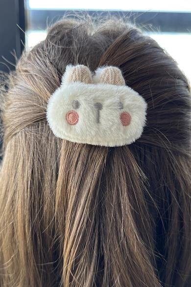 Beyaz Renk Tavşan Figürlü Yan Toka