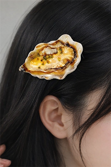 Midye Figürlü Yan Toka