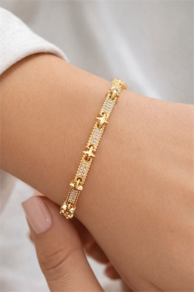 Altın Renk Taş Detaylı 14K Altın Kaplama VİP Bileklik