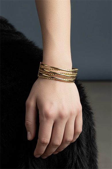 Altın Renk Metal Kelepçe Bileklik