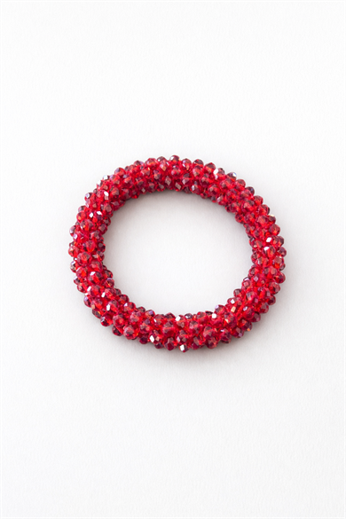 Kırmızı Renk Boncuk Detaylı Lastik Toka