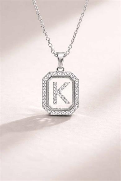 Gümüş Renk K Harf Taş Detaylı Çelik Kolye