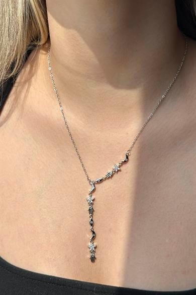 Gümüş Renk Karışık Figürlü Çelik Y Kolye