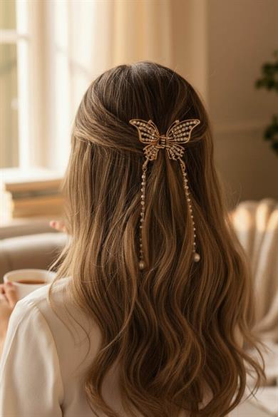 Altın Renk Taş Ve İnci Detaylı Metal Mandal Toka