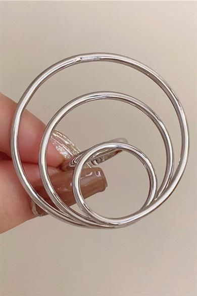 Gümüş Renk Tasarım Yüzük