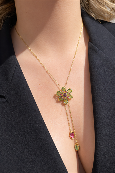 Altın Renk Çiçek Figürlü Taş Detaylı Çelik Kolye