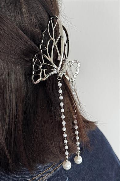 Gümüş Renk Kelebek Figürlü İnci Detaylı Metal Mandal Toka