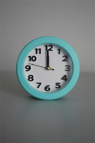 Mavi Renk Mini Dekoratif Alarmlı Yuvarlak Masa Saati