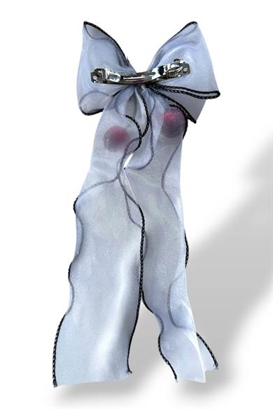 Siyah Ve Beyaz Renk Kiraz Figürlü Otomat Toka