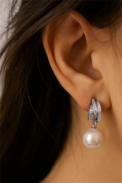 Gümüş Renk İnci Detaylı Küpe (Çift)